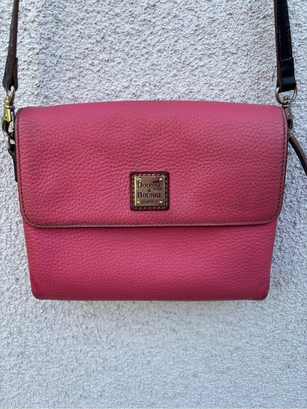 Bubble Gum Pink! Dooney and Bourke cross body purse with strap!